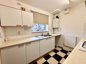 Kitchen- click for photo gallery